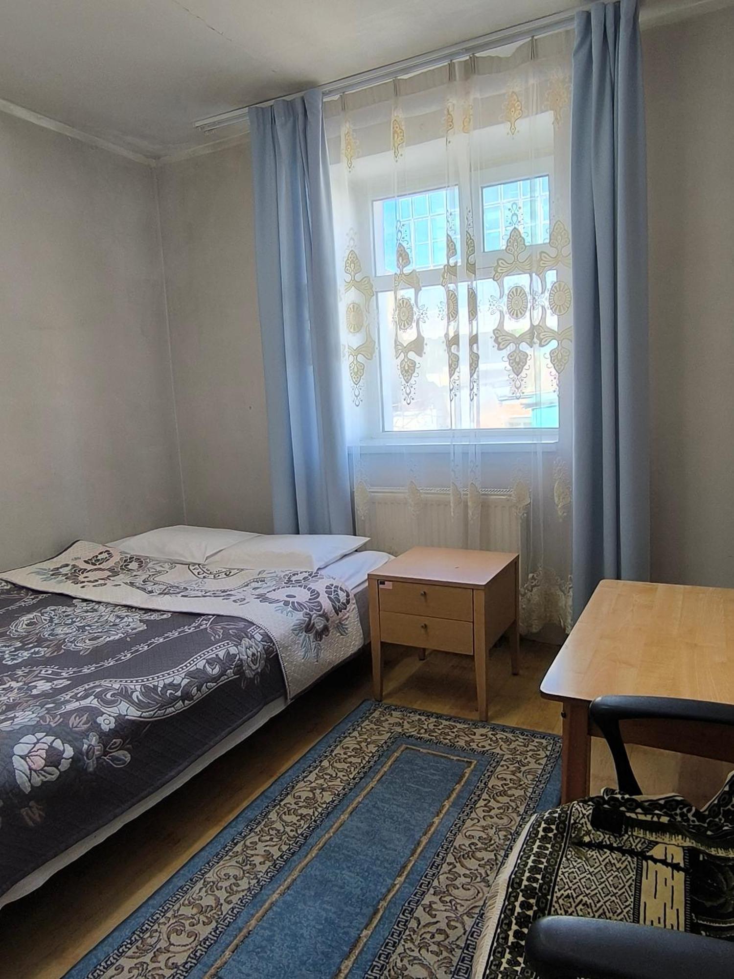 אולן בטור Town Yard Hostel מראה חיצוני תמונה