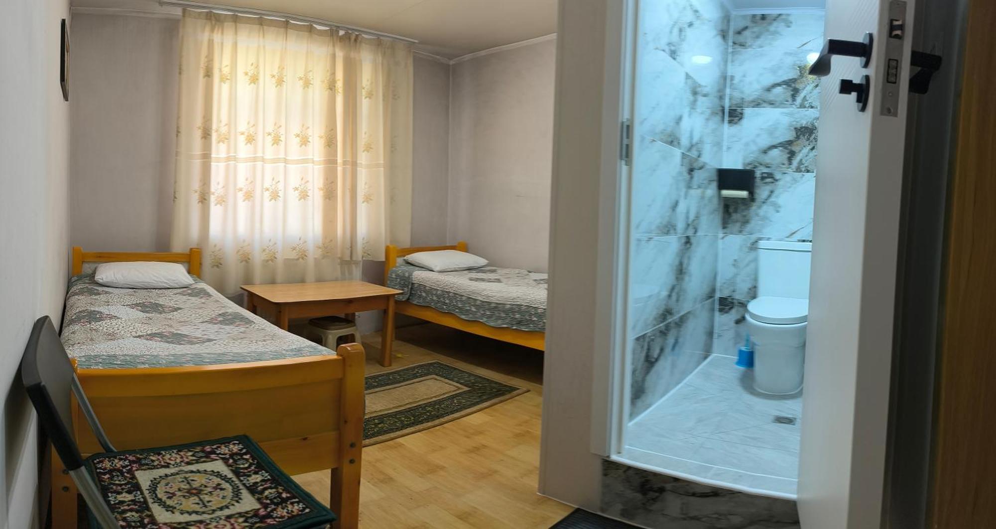 אולן בטור Town Yard Hostel מראה חיצוני תמונה