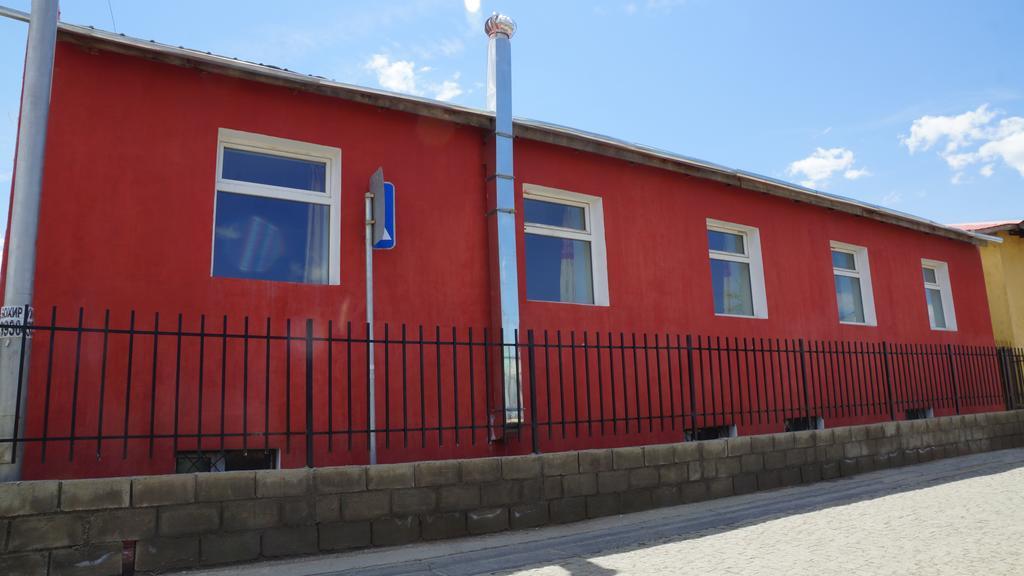 אולן בטור Town Yard Hostel מראה חיצוני תמונה