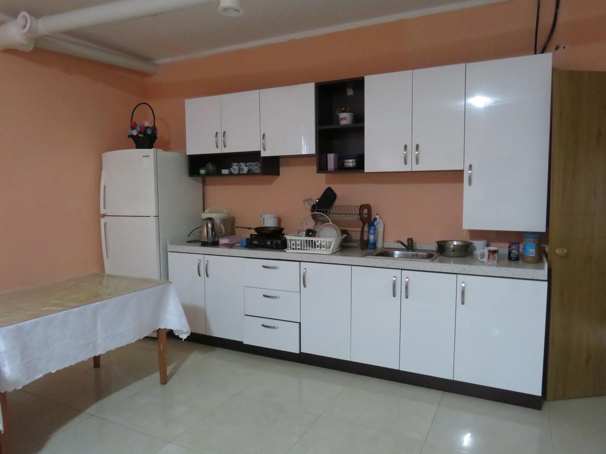 אולן בטור Town Yard Hostel מראה חיצוני תמונה
