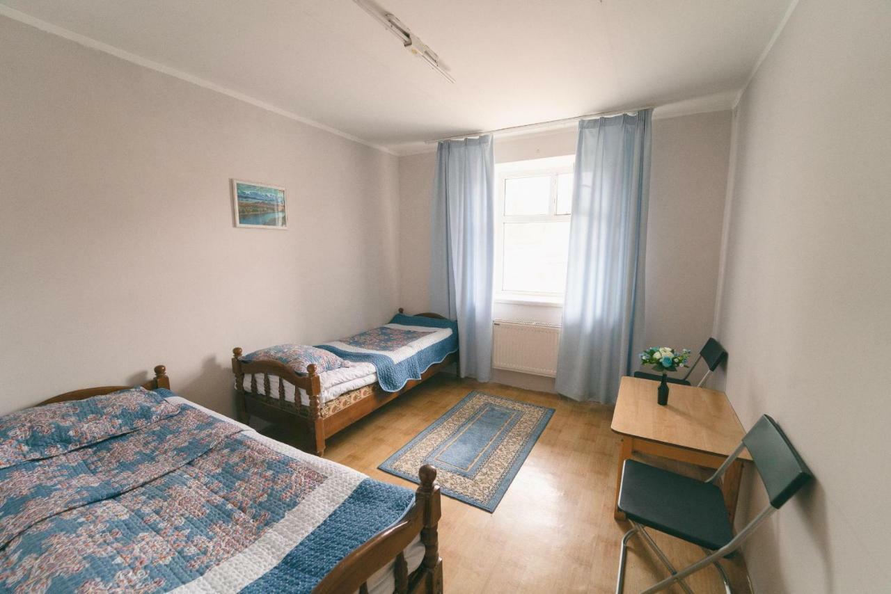 אולן בטור Town Yard Hostel מראה חיצוני תמונה