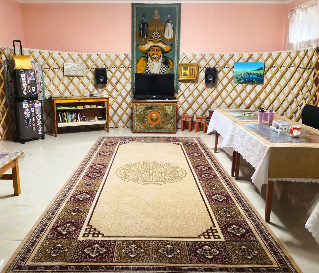 אולן בטור Town Yard Hostel מראה חיצוני תמונה