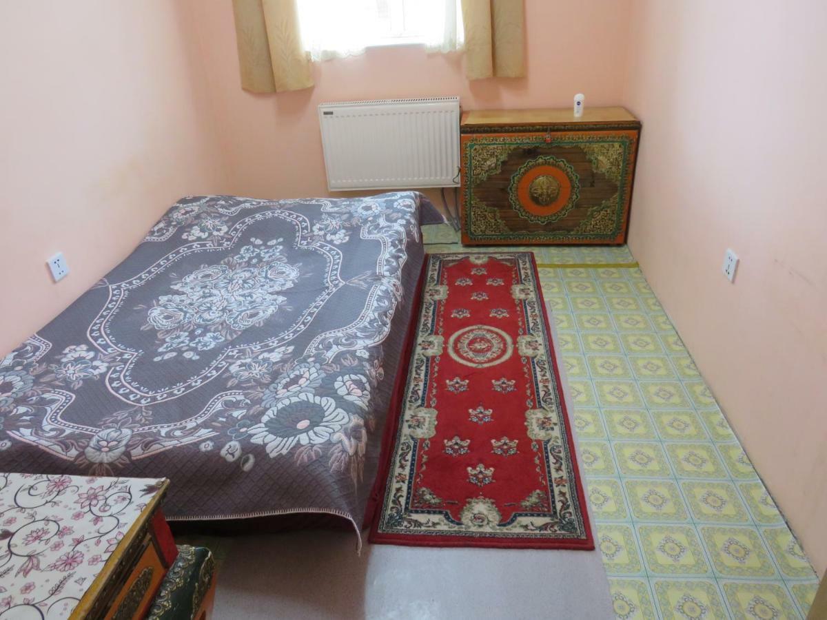 אולן בטור Town Yard Hostel מראה חיצוני תמונה