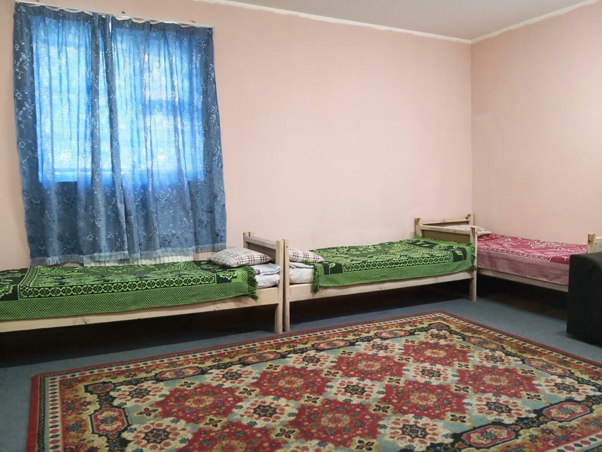 אולן בטור Town Yard Hostel מראה חיצוני תמונה