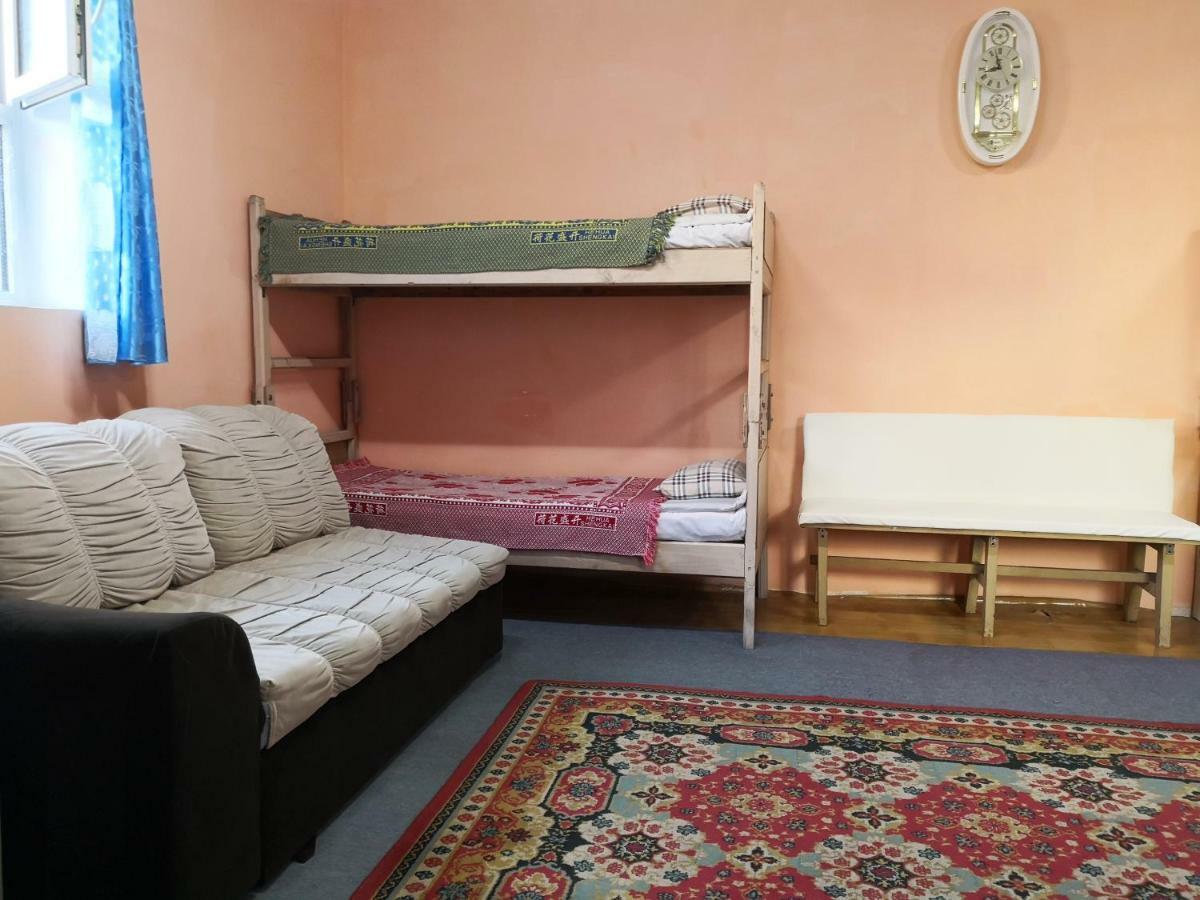 אולן בטור Town Yard Hostel מראה חיצוני תמונה